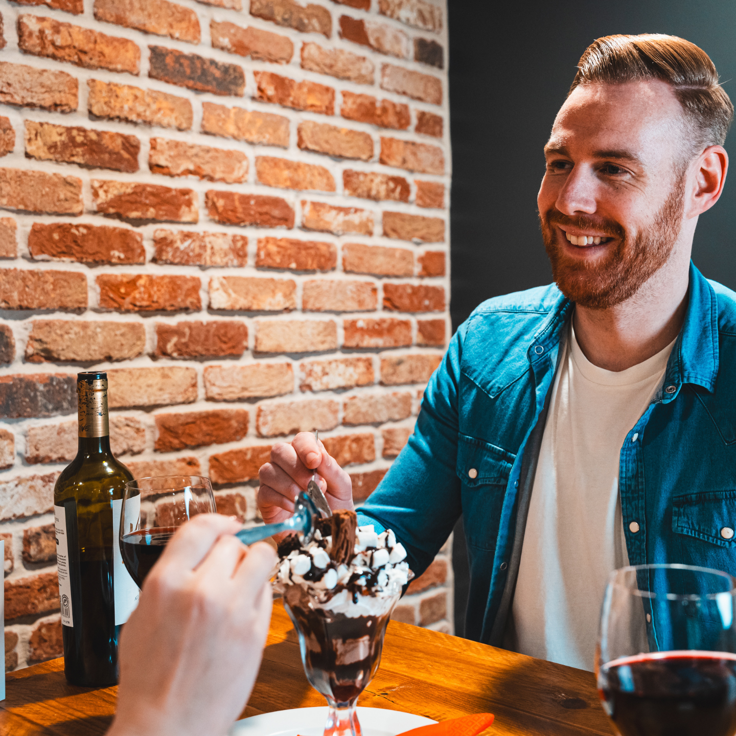 Valentine’s Weekend Dining & Treat Menu at The Honeystone in Hunstanton